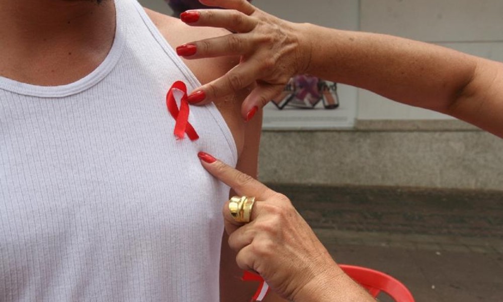 Anvisa aprova primeiro tratamento para HIV com apenas um comprimido