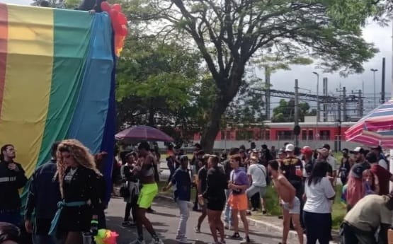 Parada LGBTQIA+ no Itaim Paulista